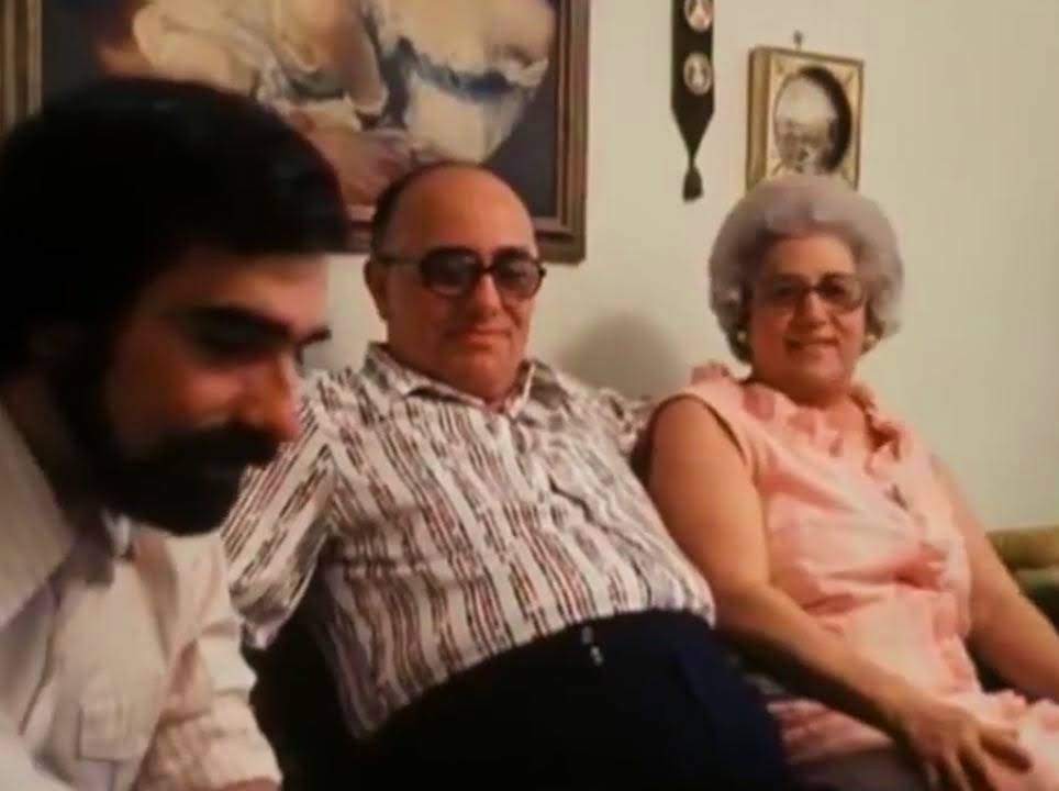Martin, Charles y Catherine Scorsese (Italianamerican).